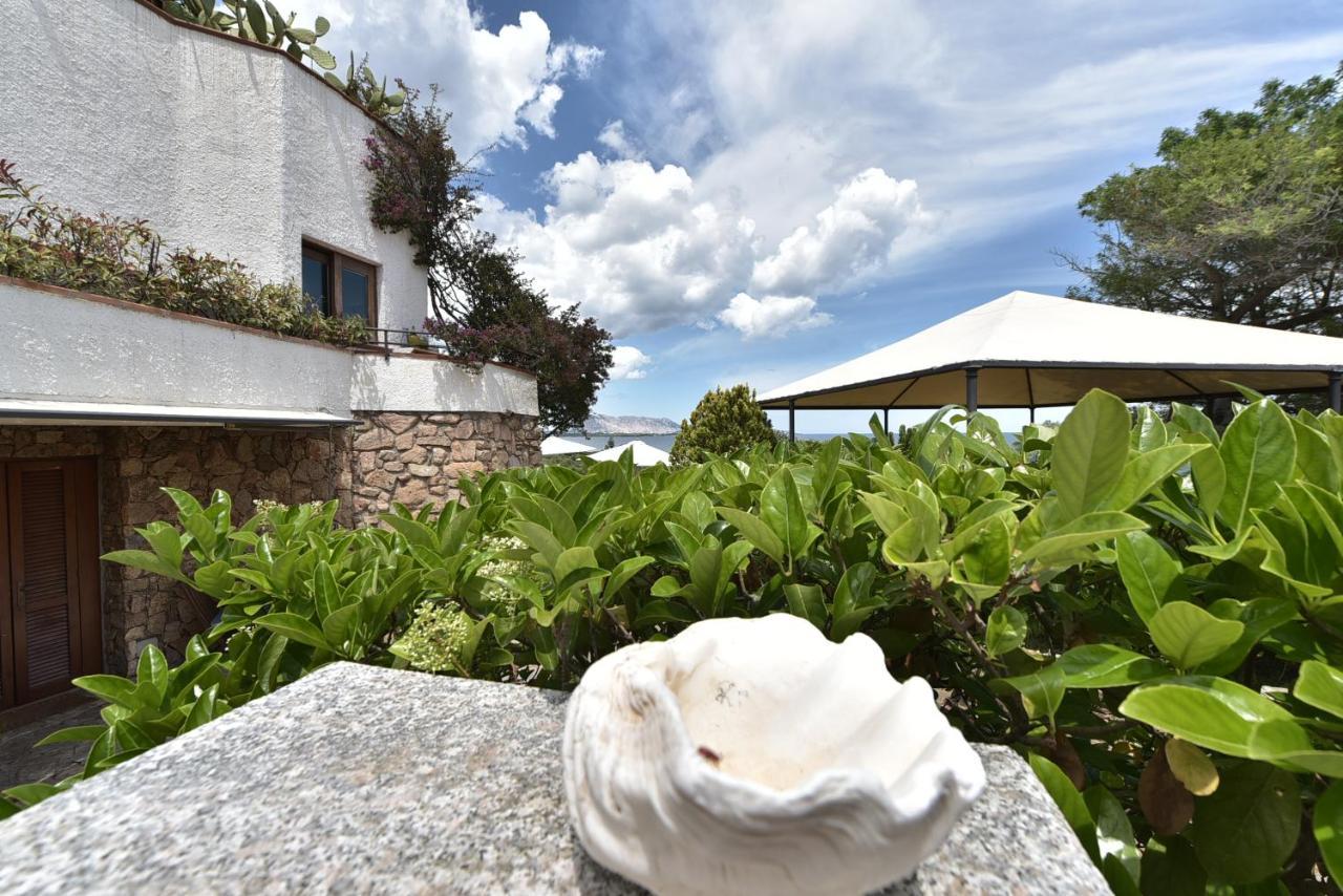 Villa Minda Lodge & View San Teodoro  Eksteriør bilde