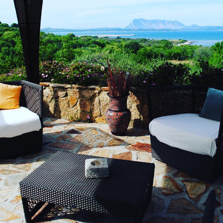 Villa Minda Lodge & View San Teodoro  Eksteriør bilde